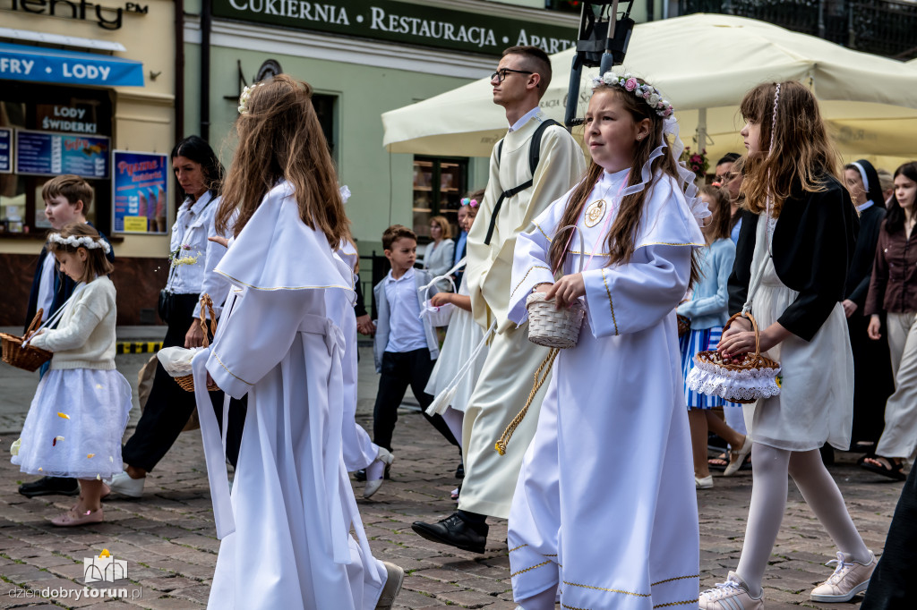 Boże Ciało - procesja na Rynku Staromiejskim