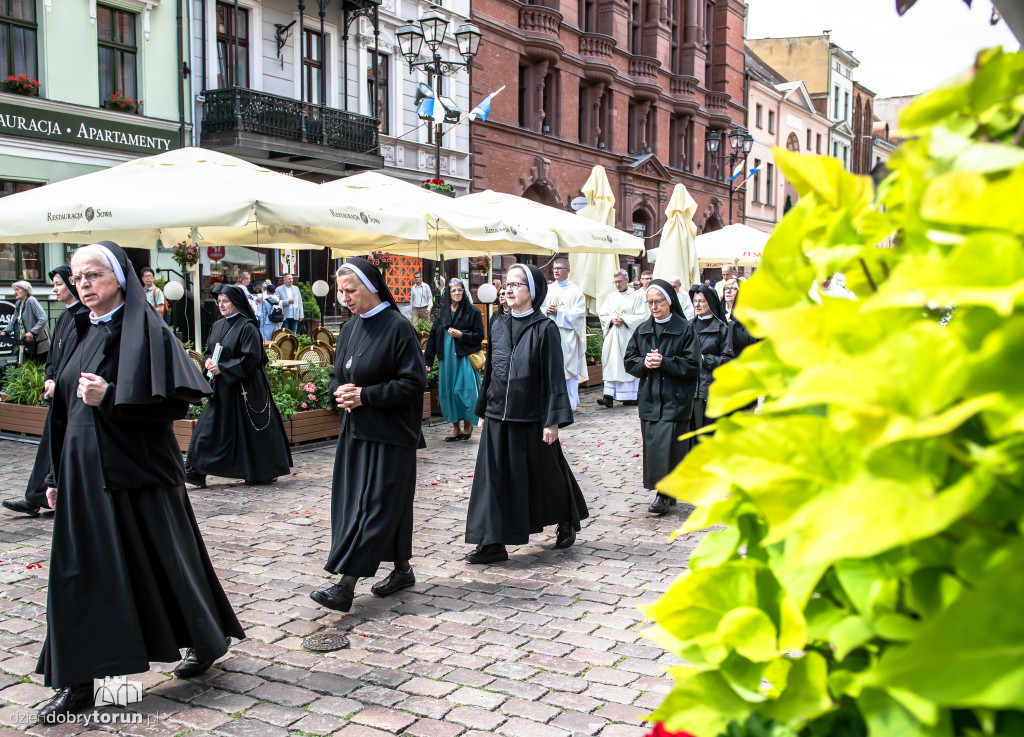 Boże Ciało - procesja na Rynku Staromiejskim
