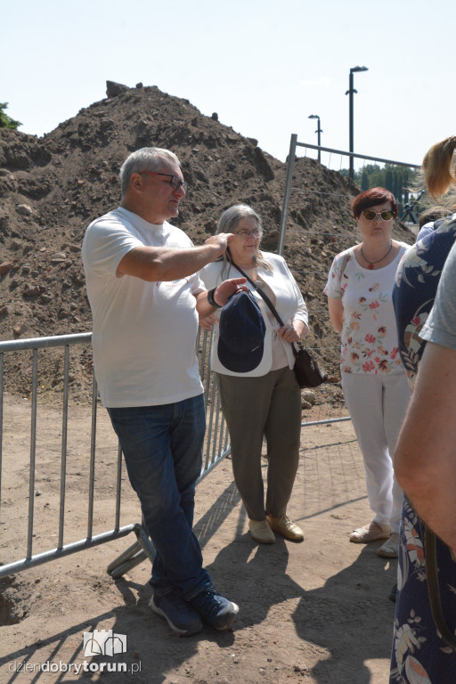 Dni Otwarte na wykopie na Bulwarze