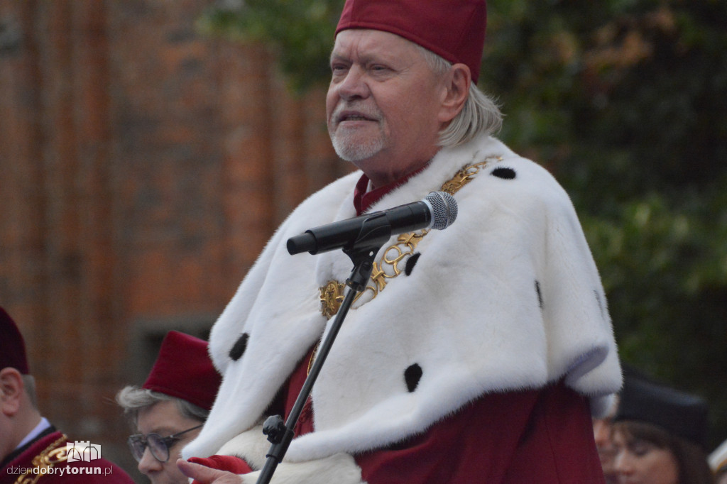 Jubileuszowe posiedzenie Senatu UMK