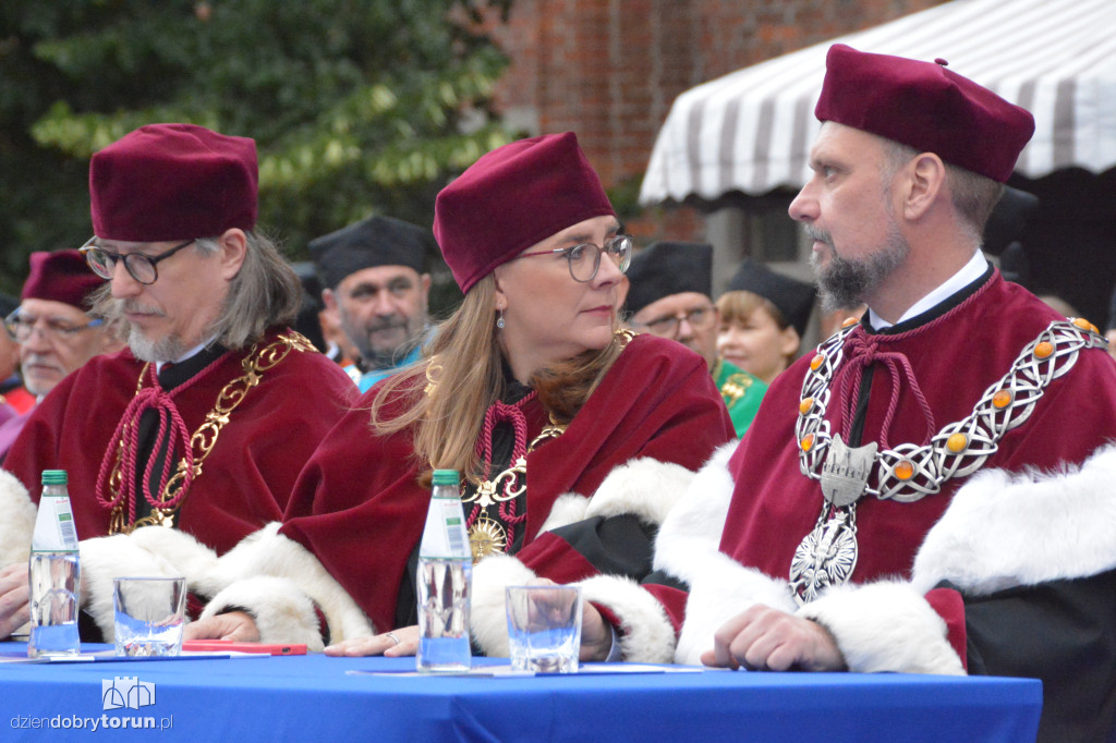 Jubileuszowe posiedzenie Senatu UMK