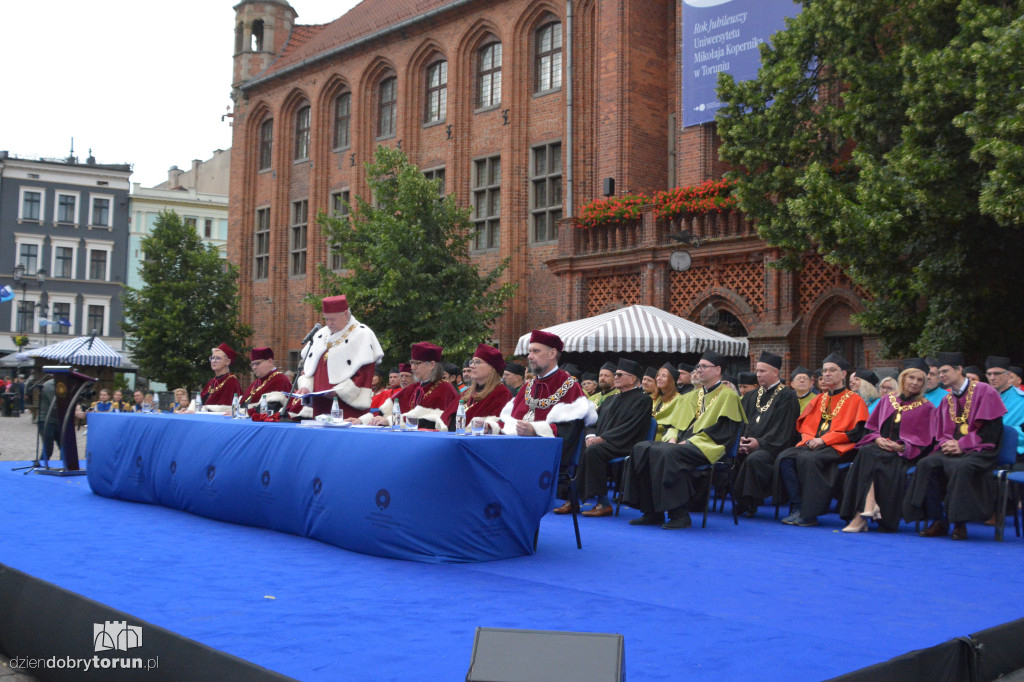 Jubileuszowe posiedzenie Senatu UMK