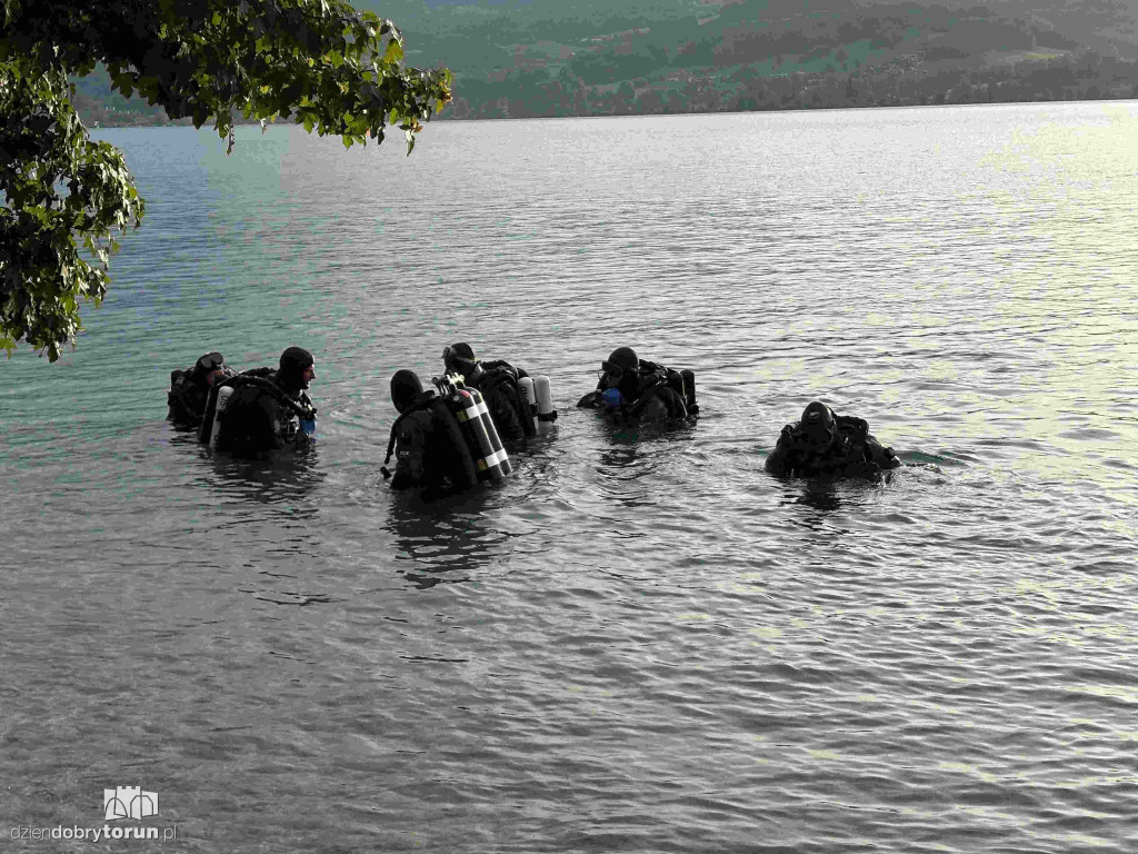Akcja ratunkowa na jeziorze Attersee w Austrii