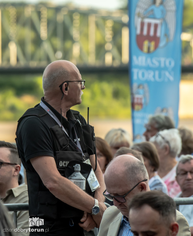 Koncert TOS z udziałem znanych wokalistów