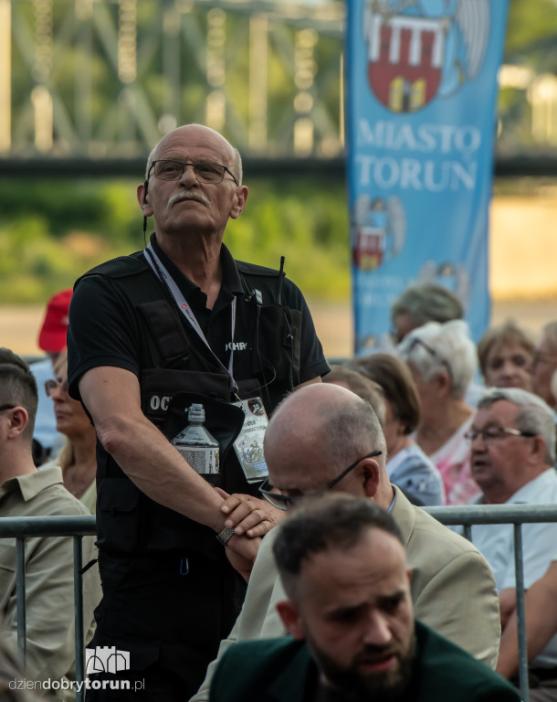 Koncert TOS z udziałem znanych wokalistów