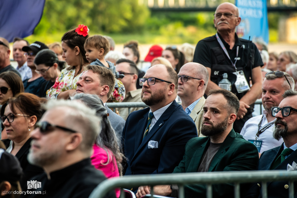Koncert TOS z udziałem znanych wokalistów