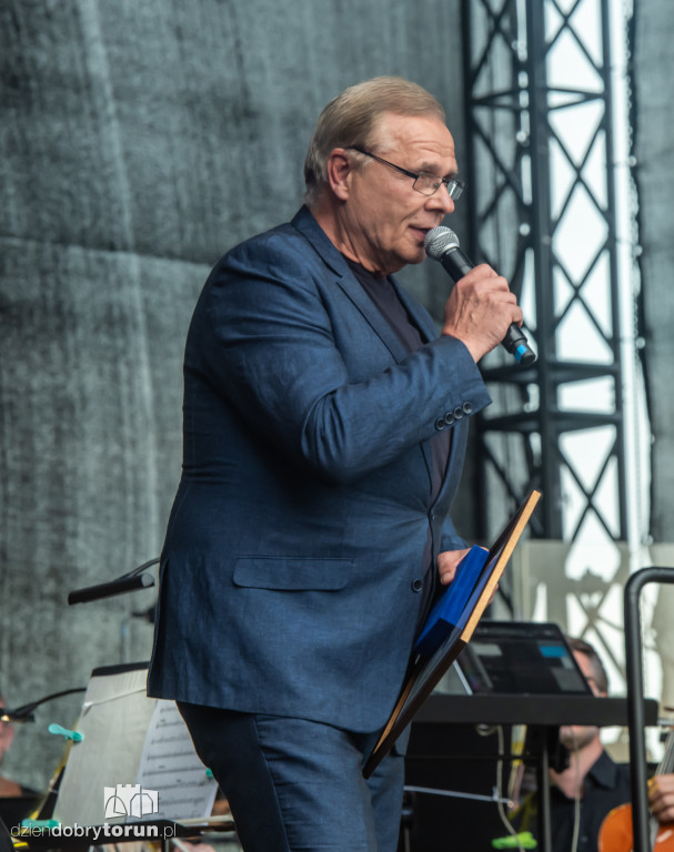 Koncert TOS z udziałem znanych wokalistów