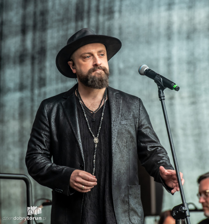 Koncert TOS z udziałem znanych wokalistów