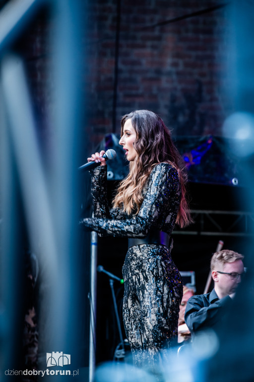 Koncert TOS z udziałem znanych wokalistów