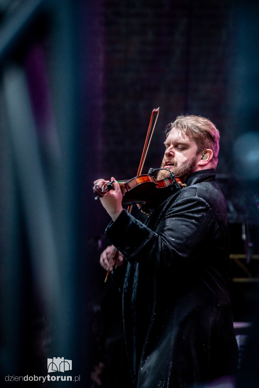 Koncert TOS z udziałem znanych wokalistów