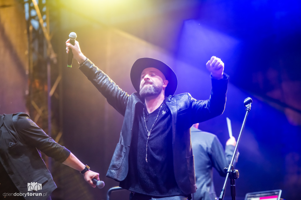 Koncert TOS z udziałem znanych wokalistów