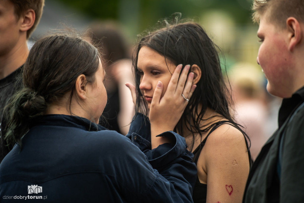 Młodzież z Torunia rozpoczyna wakacje
