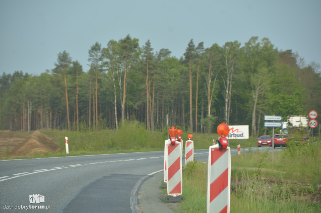 Co się dzieje na budowie S10?