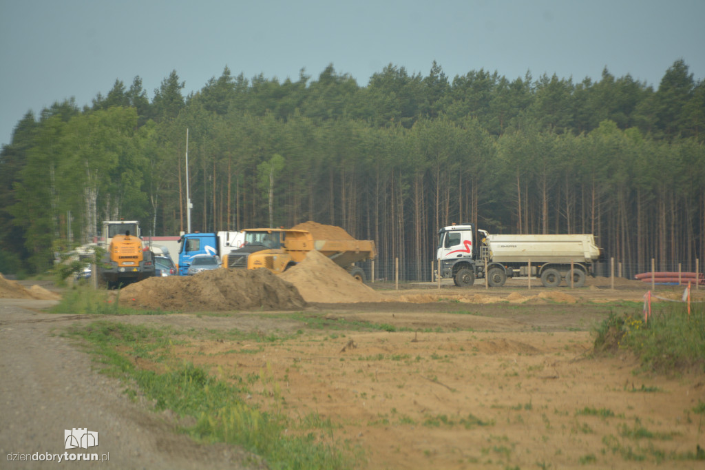 Co się dzieje na budowie S10?