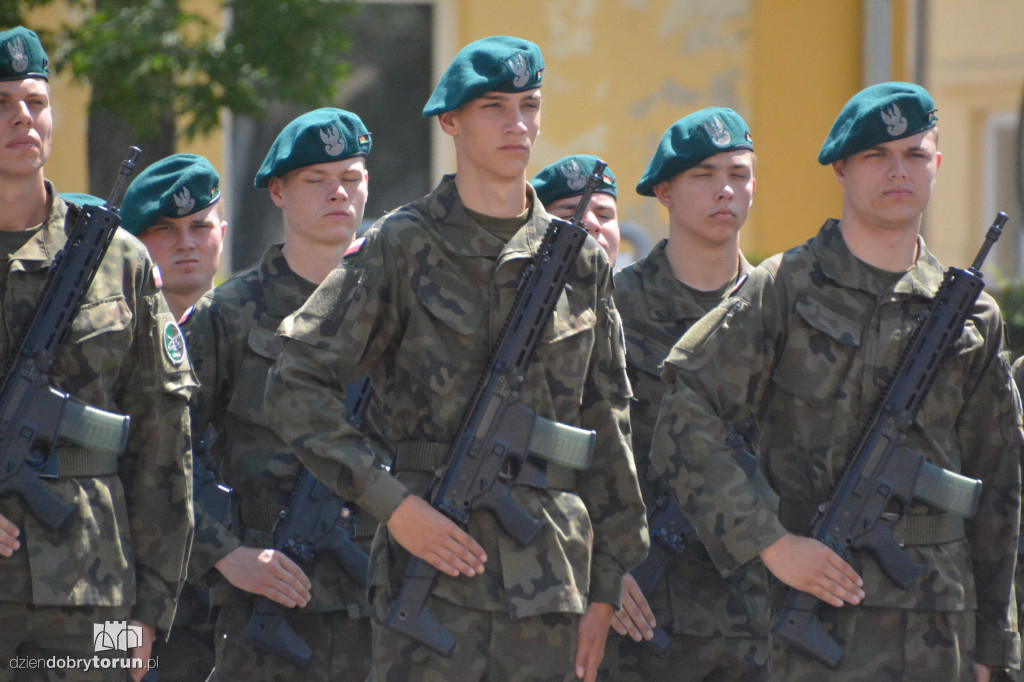 Wakacje z wojskiem - ślubowanie