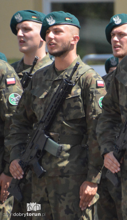 Wakacje z wojskiem - ślubowanie