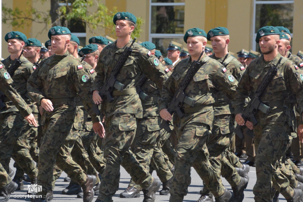 Wakacje z wojskiem - ślubowanie