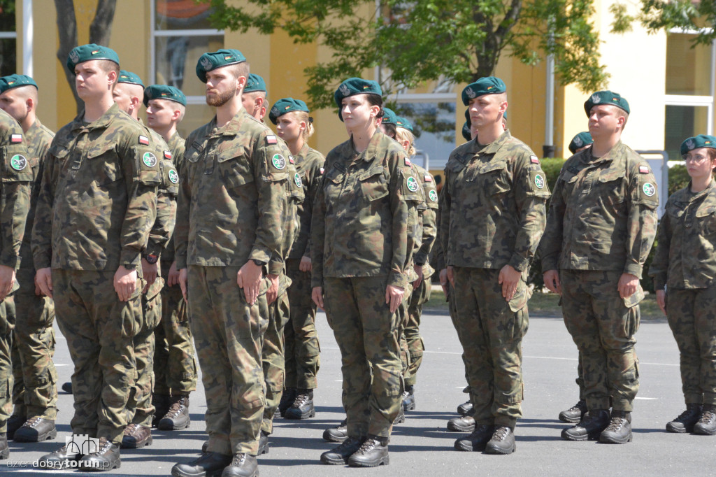 Wakacje z wojskiem - ślubowanie