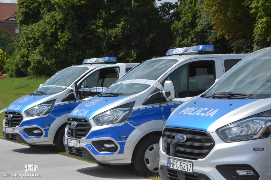 Policyjny piknik na Bulwarze