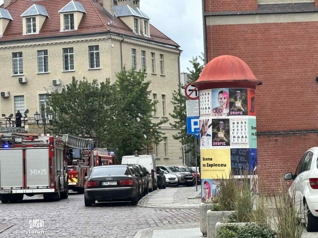 Sporo służb na starówce