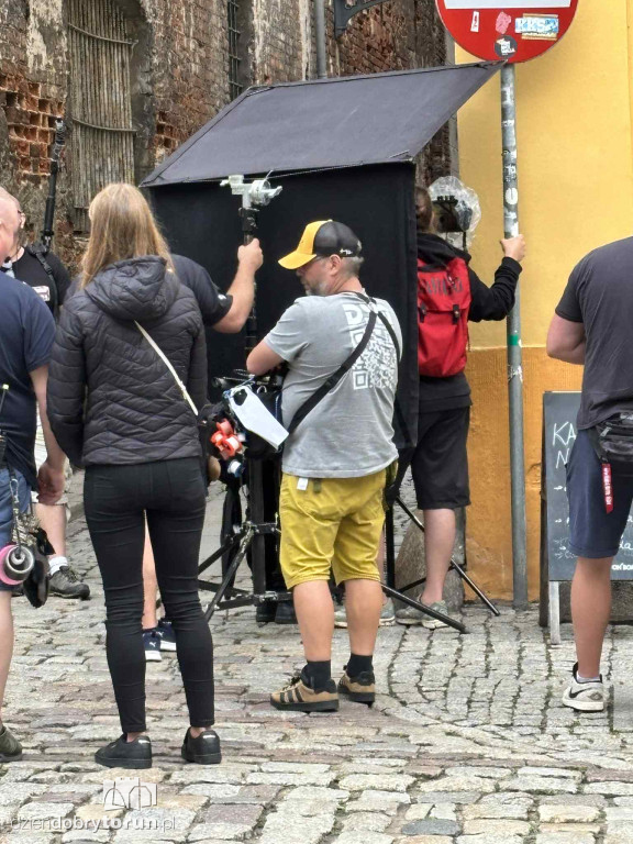 Ekipa filmowa przy ul. Ciasnej