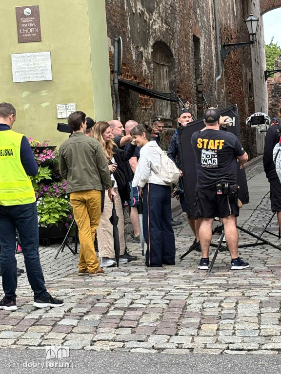Ekipa filmowa przy ul. Ciasnej