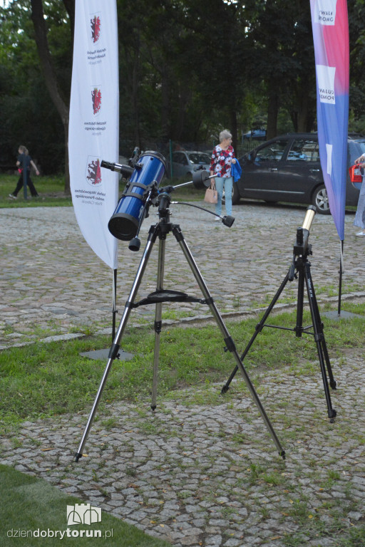Piknik rodzinny Powrót na Księżyc