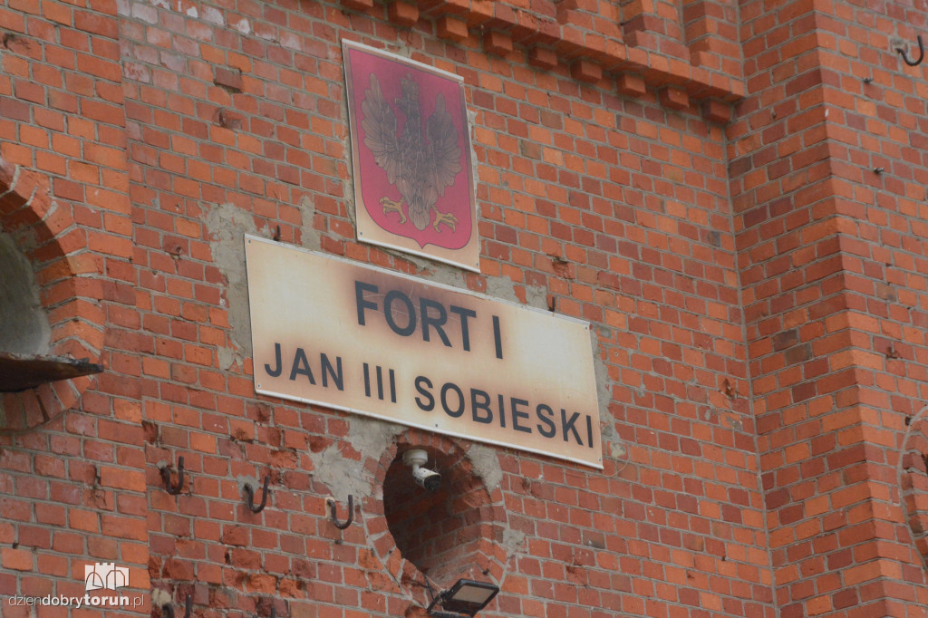 Porządki w Forcie I