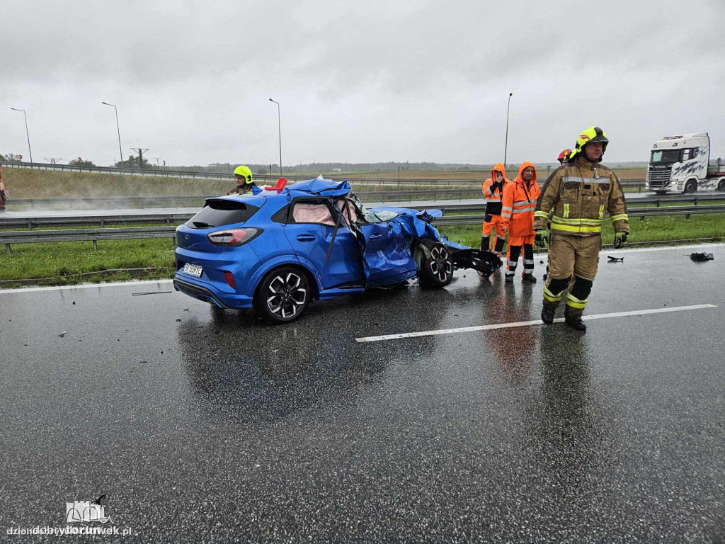 Paraliż na autostradzie A1. Ford zmiażdżony