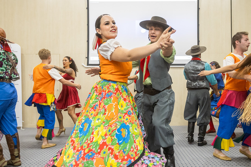 Polsko-brazylijski folklor na kujawskiej scenie