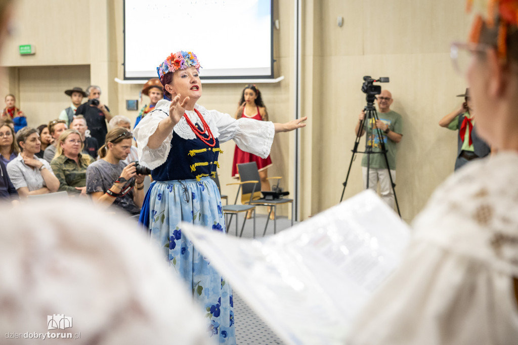 Polsko-brazylijski folklor na kujawskiej scenie