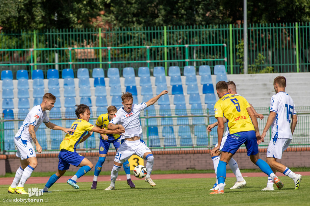 Elana Toruń 2 : 4 Lech II Poznań