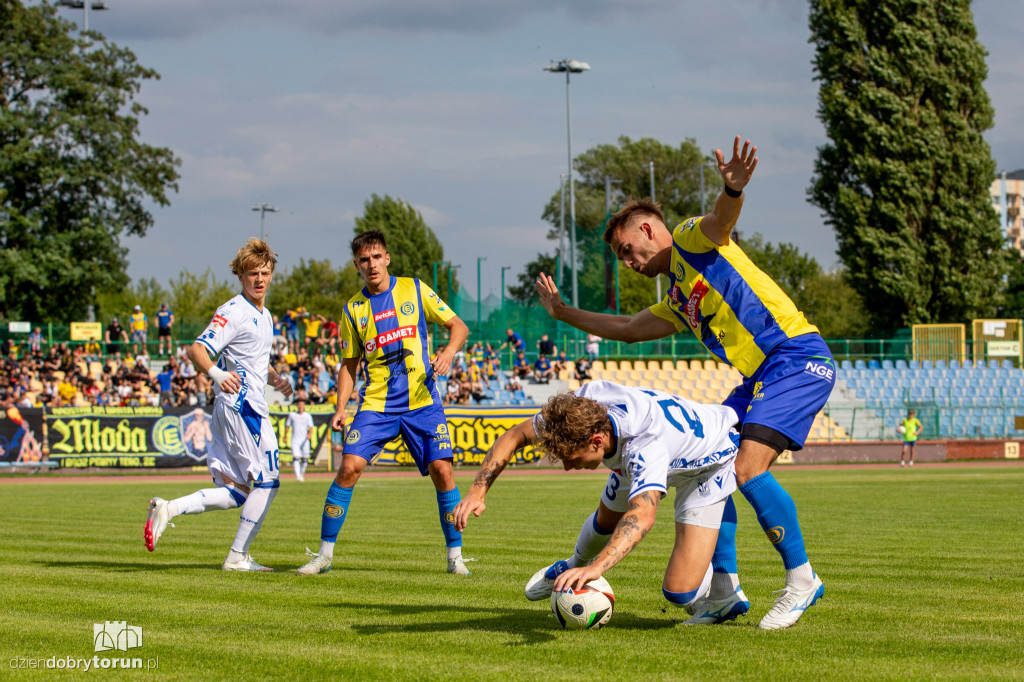 Elana Toruń 2 : 4 Lech II Poznań