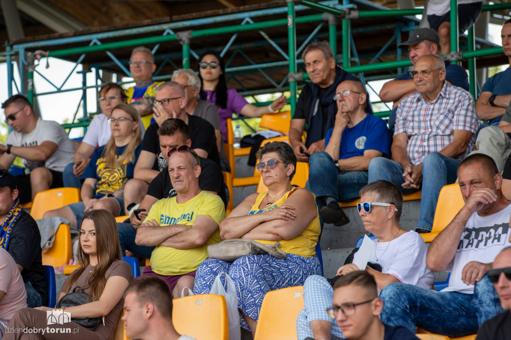Elana Toruń 2 : 4 Lech II Poznań