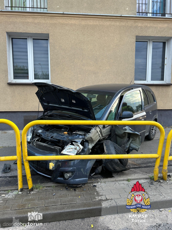 Wypadek przy Broniewskiego w Toruniu