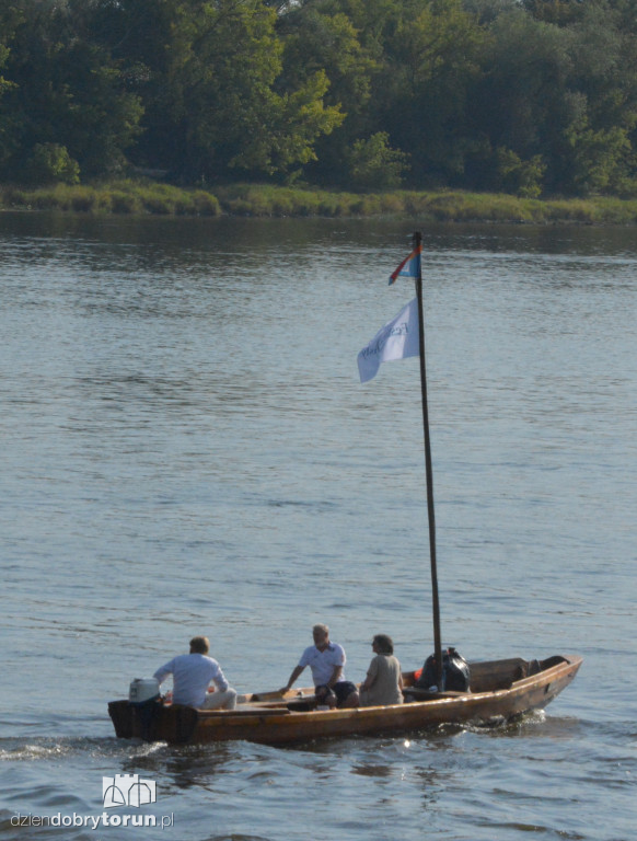 Parada otwierająca Festiwal Wisły w Toruniu