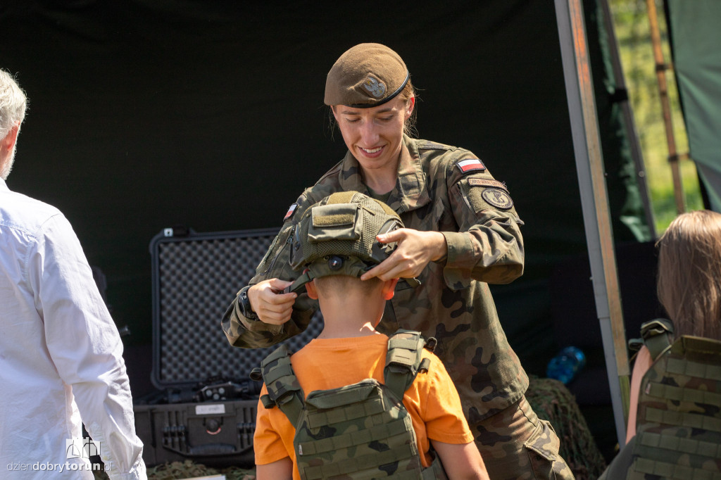 Piknik militarny w muzeum