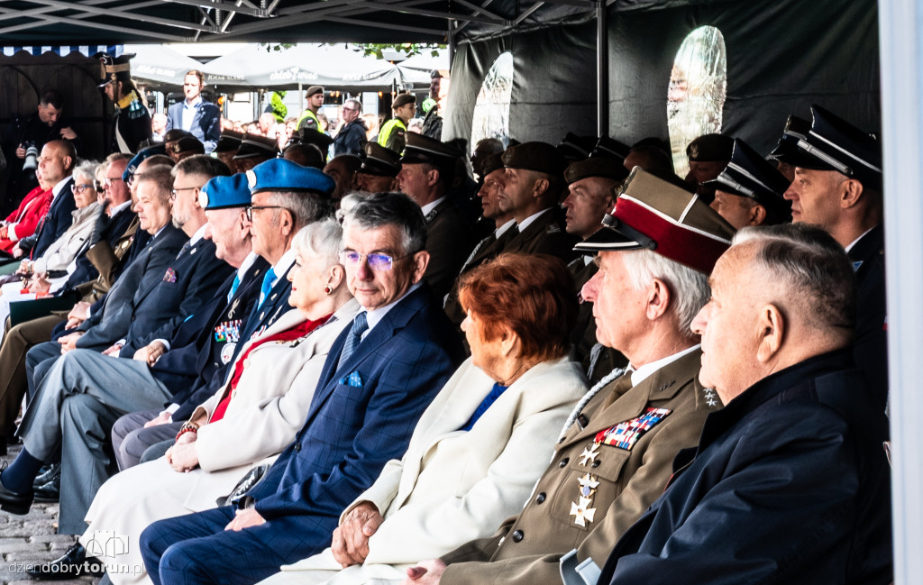 Przysięga Wojskowa na Rynku Staromiejskim