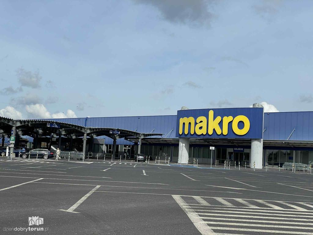 Makro w Toruniu