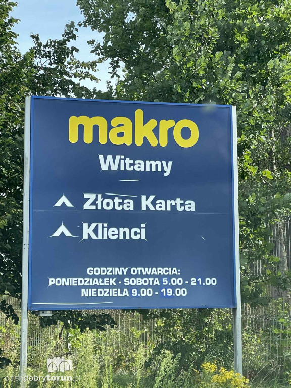 Makro w Toruniu