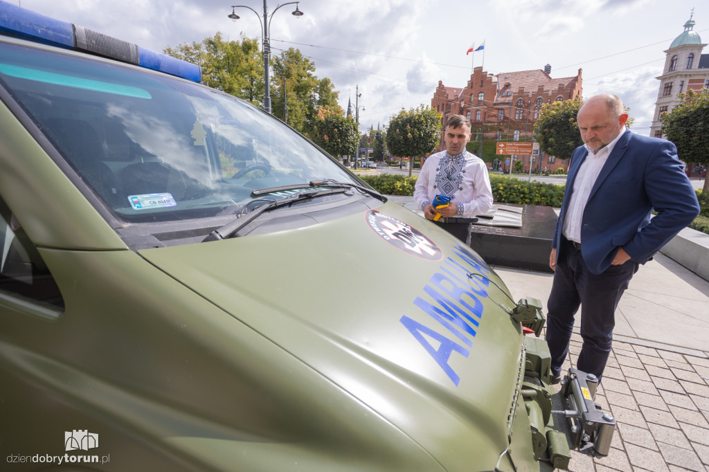 Karetka z Torunia pojechała na Ukrainę