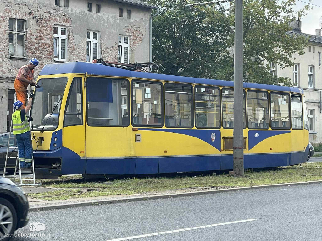Wykolejenie tramwaju na Lubickiej!