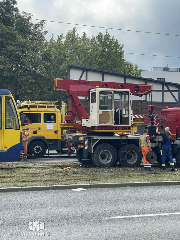 Wykolejenie tramwaju na Lubickiej!