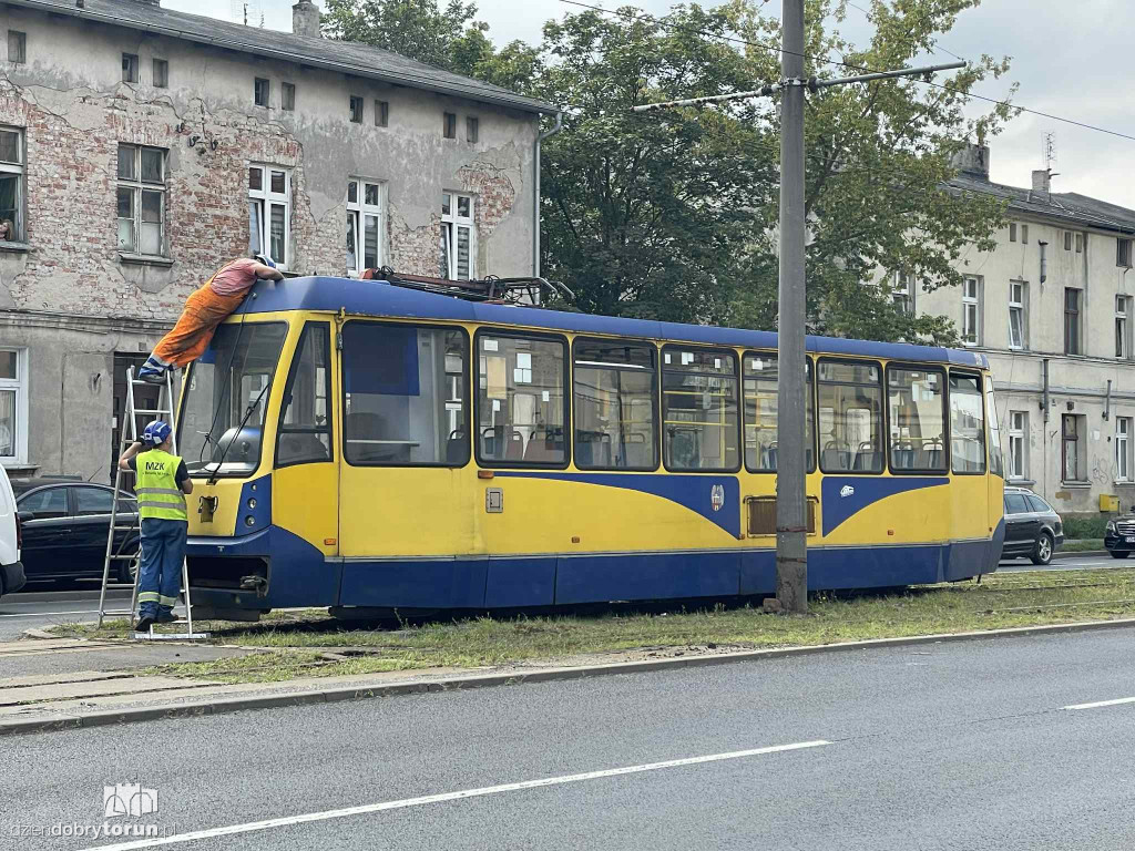 Wykolejenie tramwaju na Lubickiej!