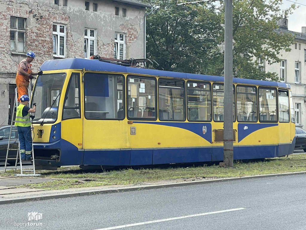Wykolejenie tramwaju na Lubickiej!