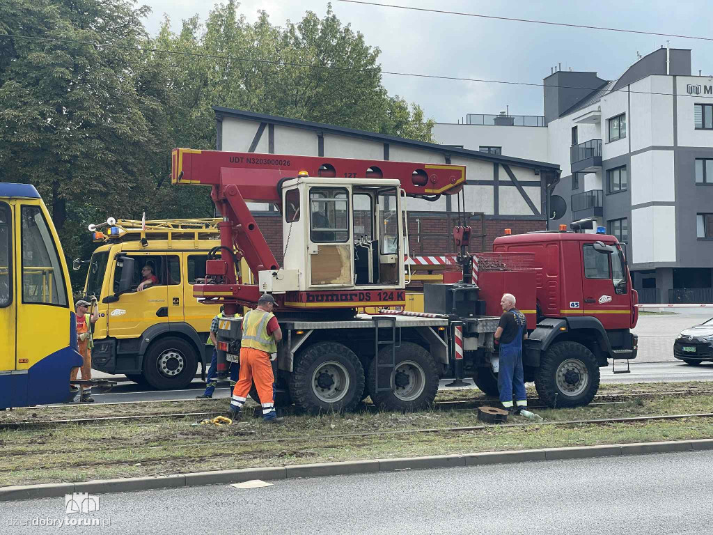 Wykolejenie tramwaju na Lubickiej!