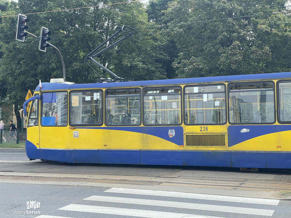 Wykolejenie tramwaju na Lubickiej!