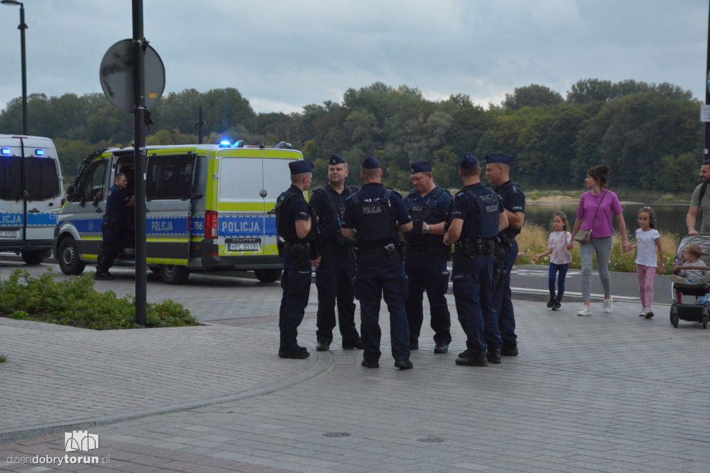 Pełno policji na Marszu Równości