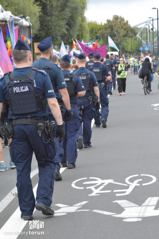 Pełno policji na Marszu Równości