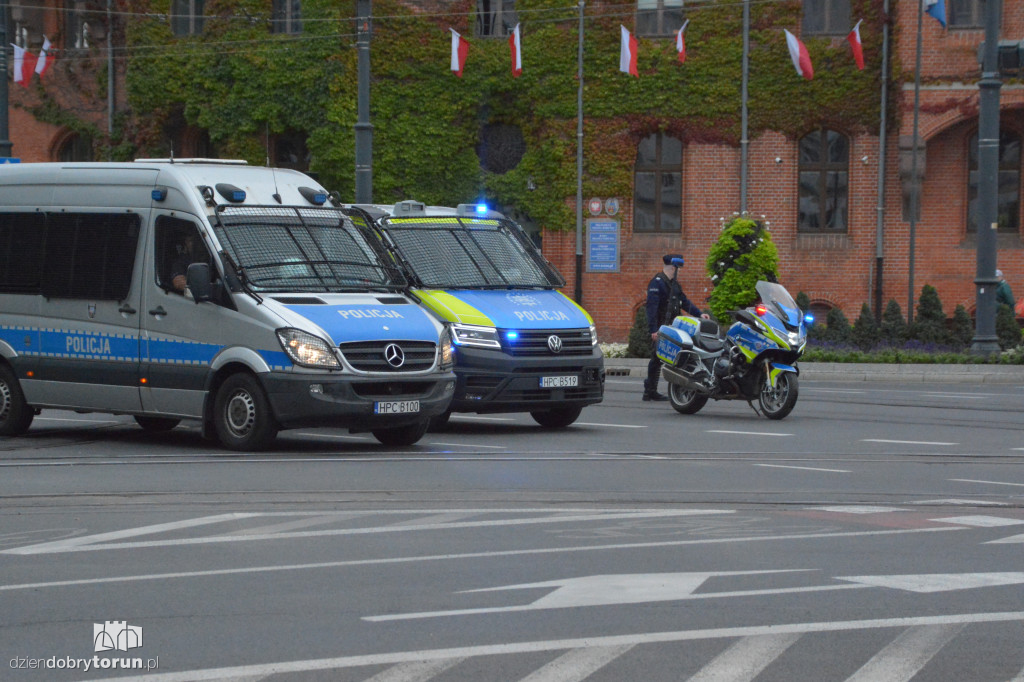 Pełno policji na Marszu Równości